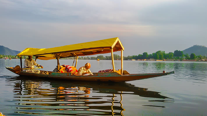 photo 25 - boat in a lake of Kashmir