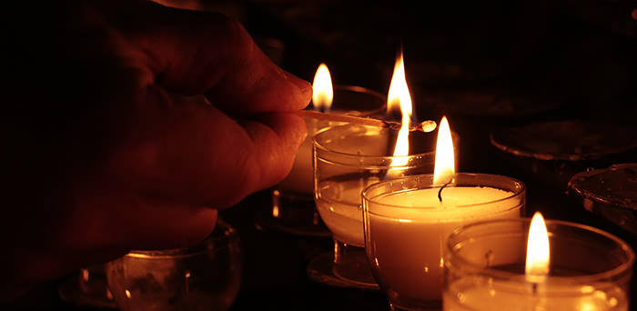 photo 44 - kindling candles
